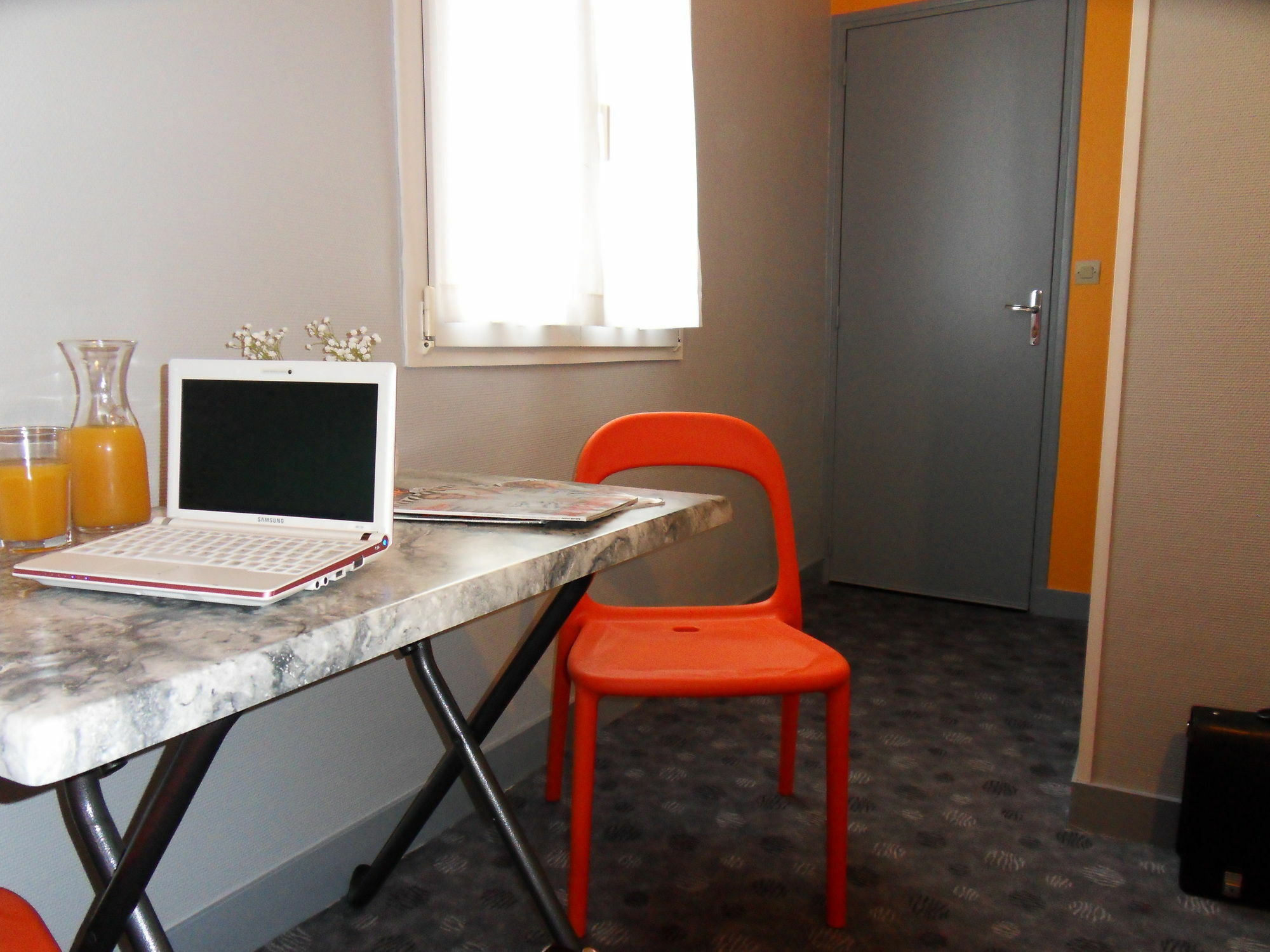 Appotel Michelet Tours Bagian luar foto